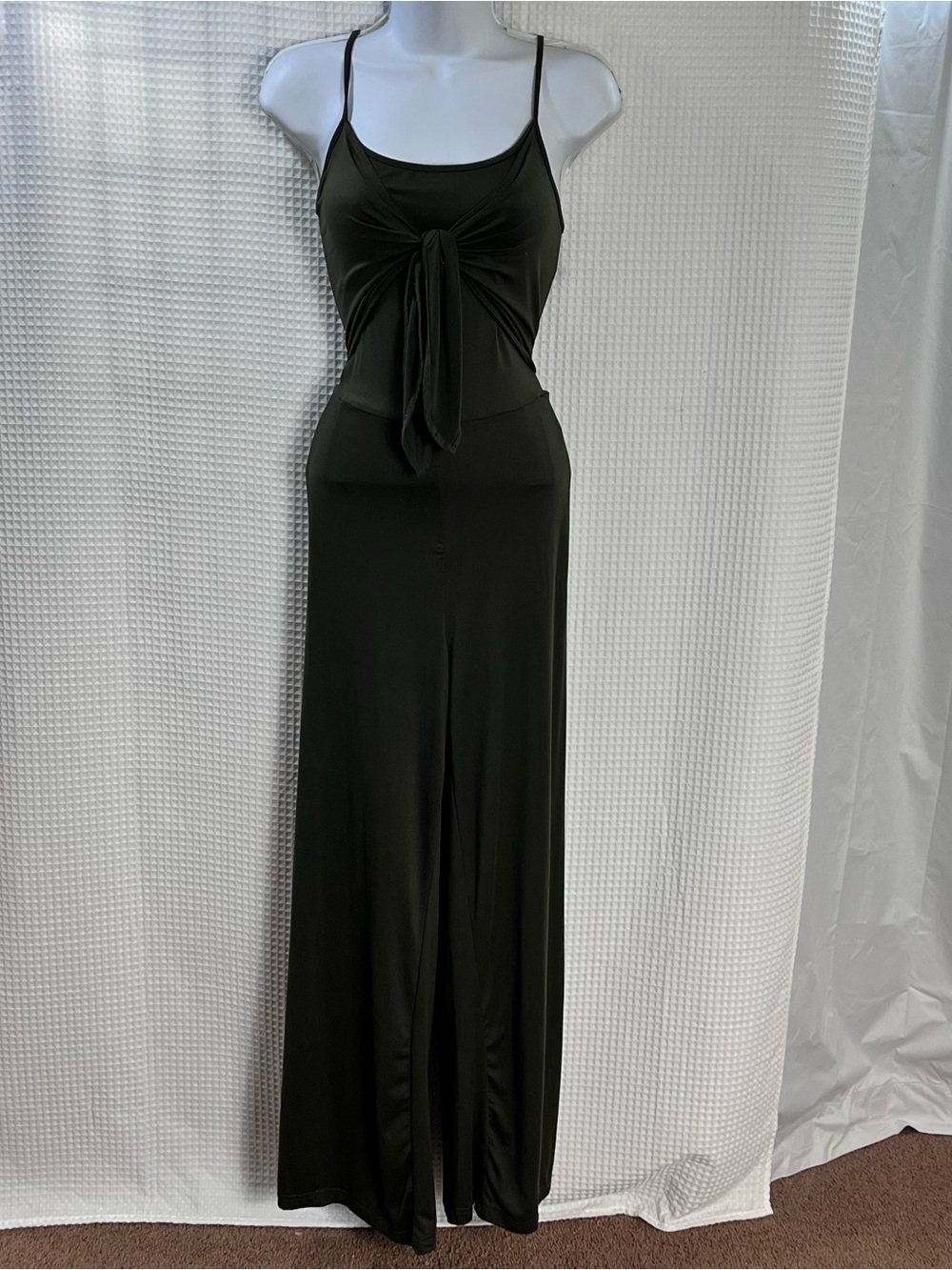shosho army green Spaghetti-Strap Jumpsuit with Front Tie size medium